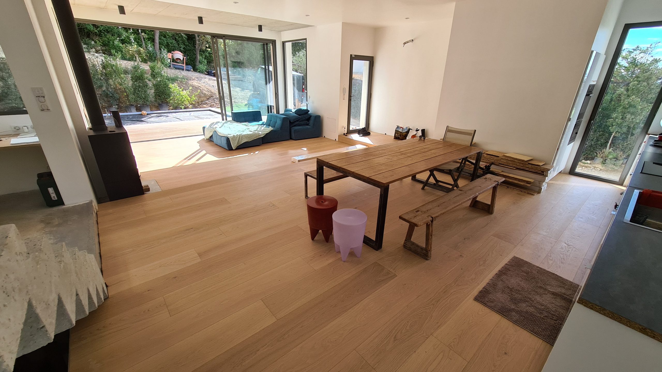 parquet clair dans un salon